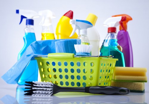 Footscray carpet cleaners explaining transparent pricing for a local home or apartment